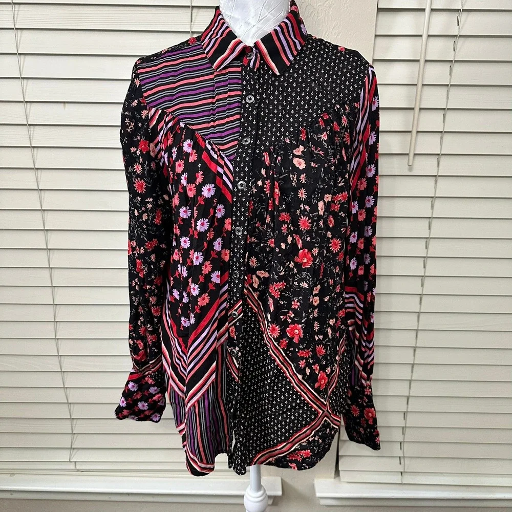 Free‎ People Button Down Shirt Womens Small Black Mixed Print Floral Stripe